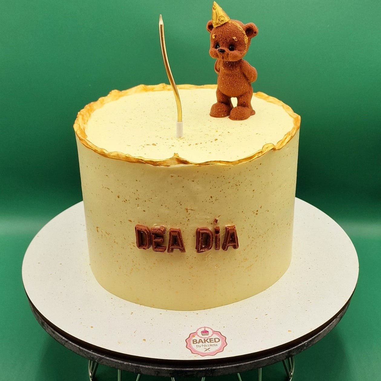 Bespoke custom celebration cake for Girls & Fairytales handcrafted by Nicoleta