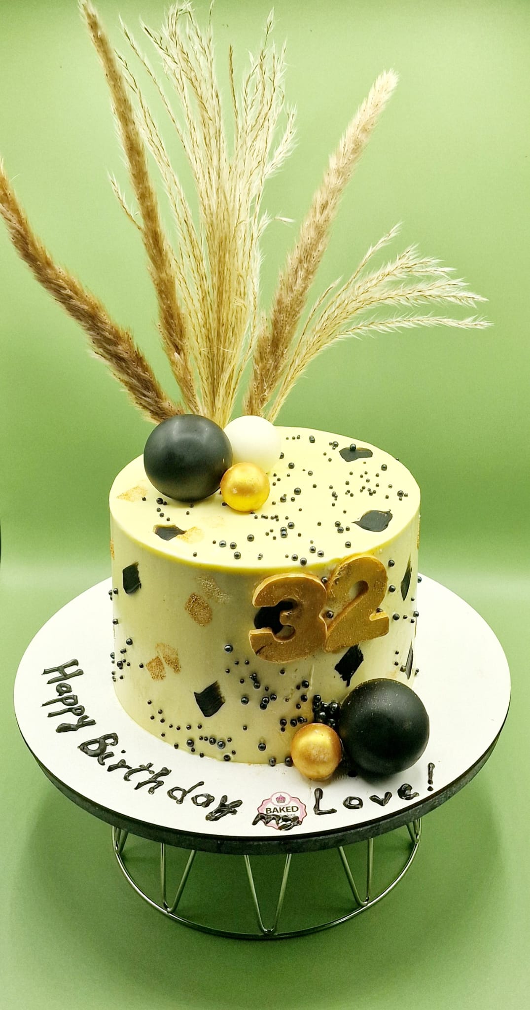 Bespoke custom celebration cake for Gentlemen & Milestones handcrafted by Nicoleta