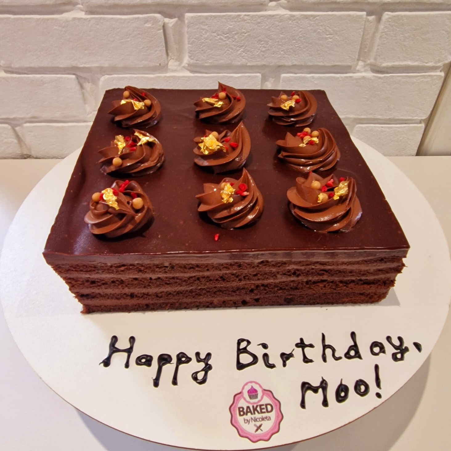 Bespoke custom celebration cake for Gentlemen & Milestones handcrafted by Nicoleta