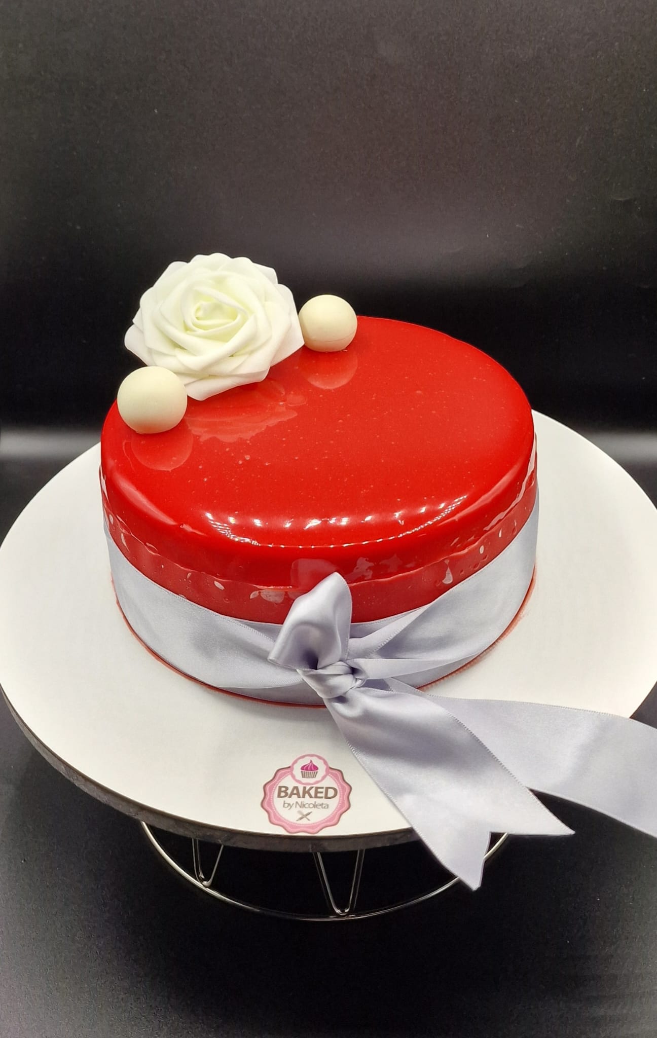Bespoke custom celebration cake for Ladies & Elegance handcrafted by Nicoleta
